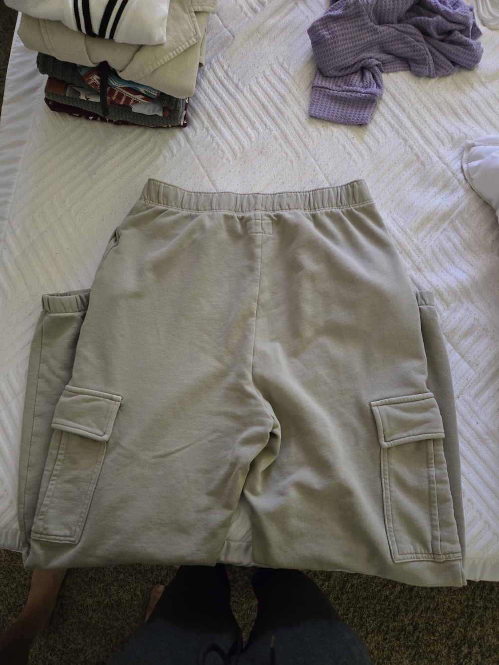 American Eagle Outfitters Light Tan Cargo Joggers